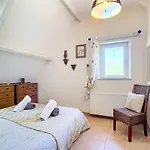 Le Prieuré Beautiful 4 Bedroom Stone With Pool Appartamento Saint-Germain-du-Bel-Air
