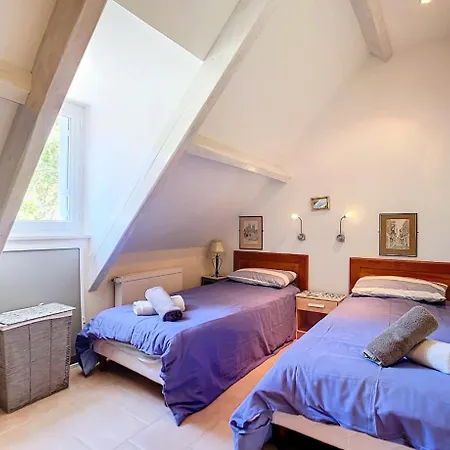 Le Prieure Beautiful 4 Bedroom Stone With Pool