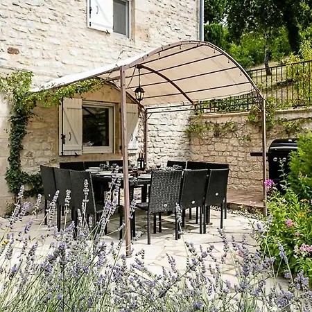 Le Prieuré Beautiful 4 Bedroom Stone With Pool Saint-Germain-du-Bel-Air